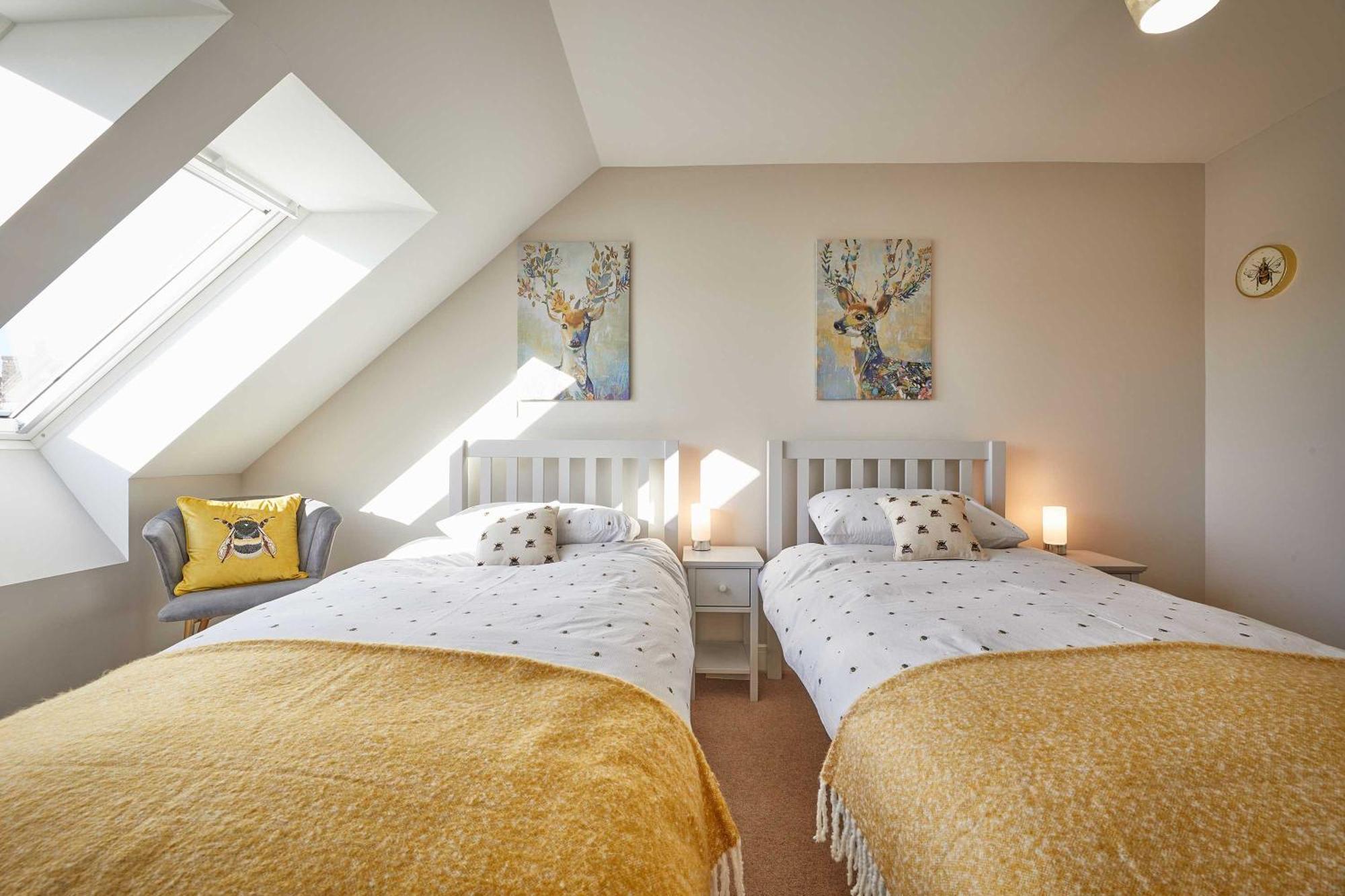 Host & Stay - Sunflower Cottage シーハウシズ エクステリア 写真
